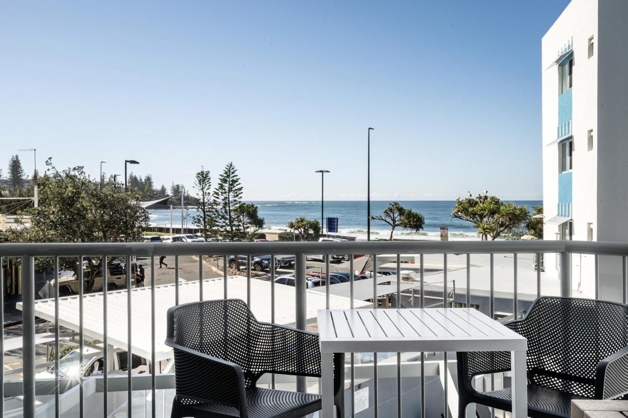 Rolling Surf Resort Caloundra Room photo